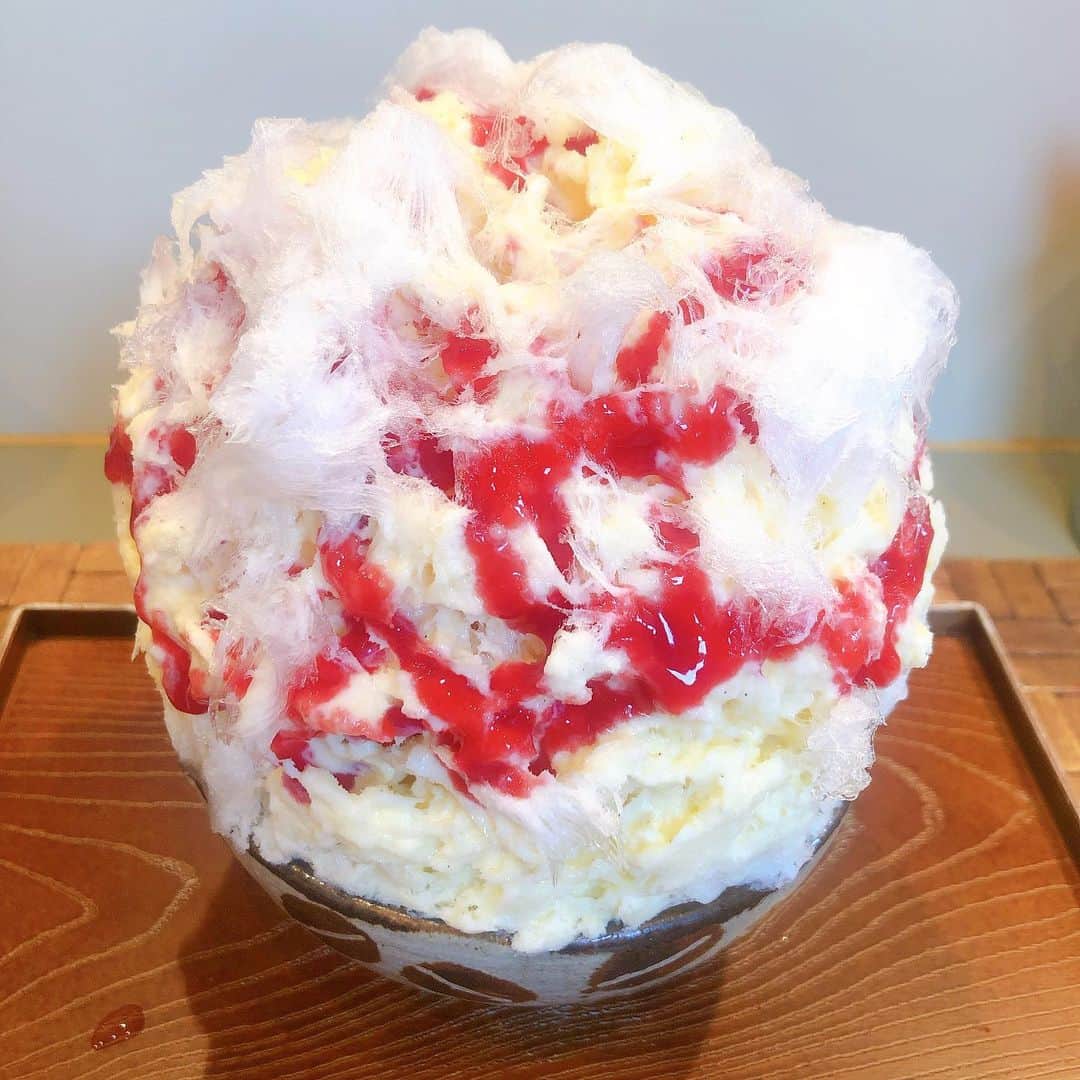 栗山夢衣のグルメインスタ