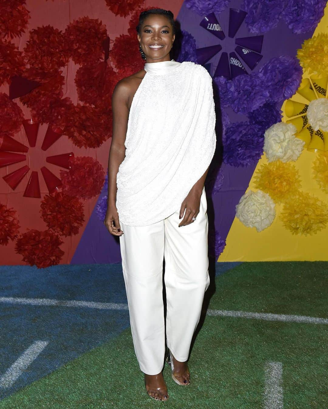 Just Jaredさんのインスタグラム写真 - (Just JaredInstagram)「@gabunion makes a surprise appearance at the @cinespia screening of her hit film “Bring It On”! #GabrielleUnion #BringItOn Photos: Getty」7月8日 15時51分 - justjared