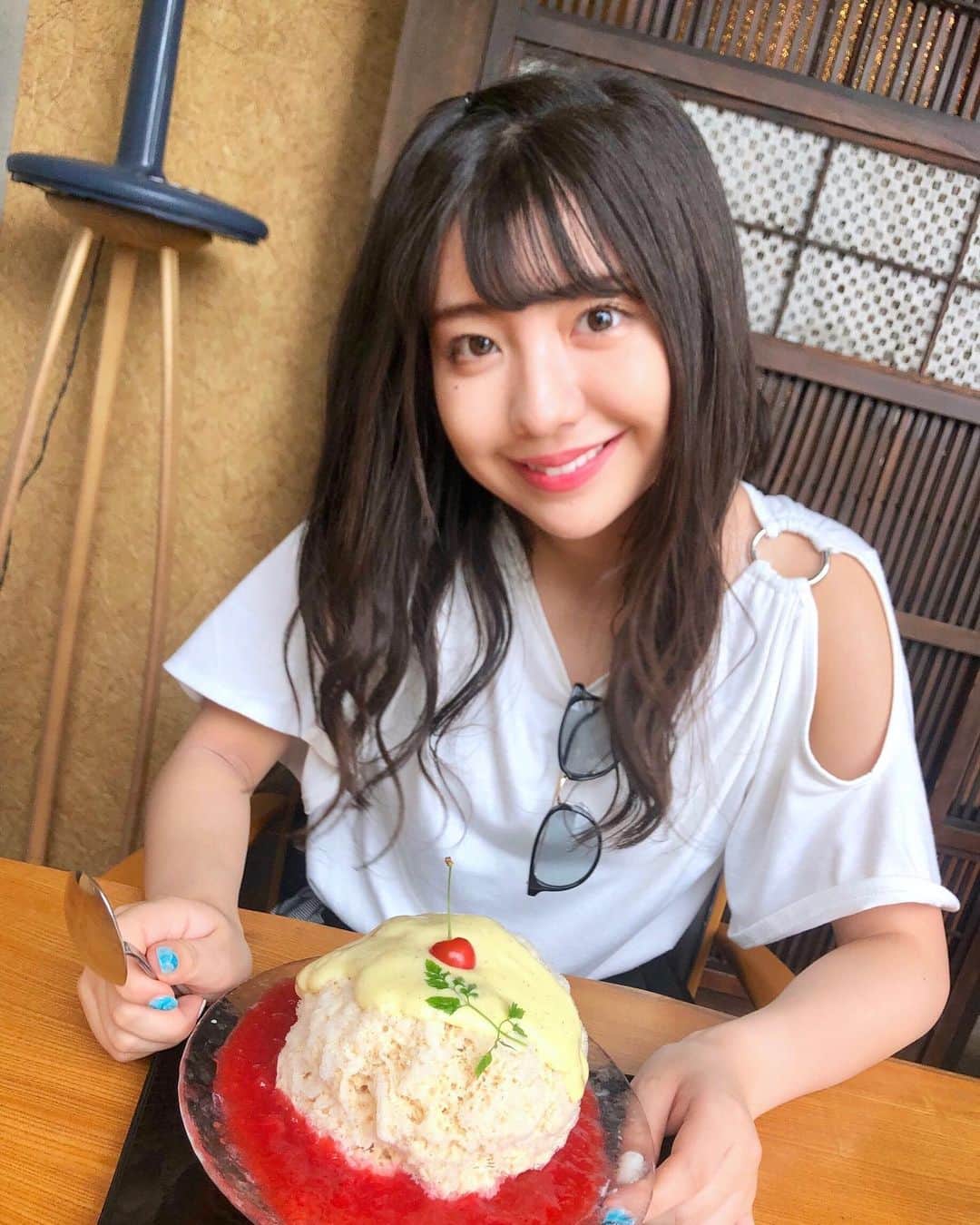 小玉梨々華さんのインスタグラム写真 - (小玉梨々華Instagram)「美味しいかき氷食べた〜！ 今年は夏らしい事いっぱいしたいです」7月8日 21時41分 - ririka_kodama