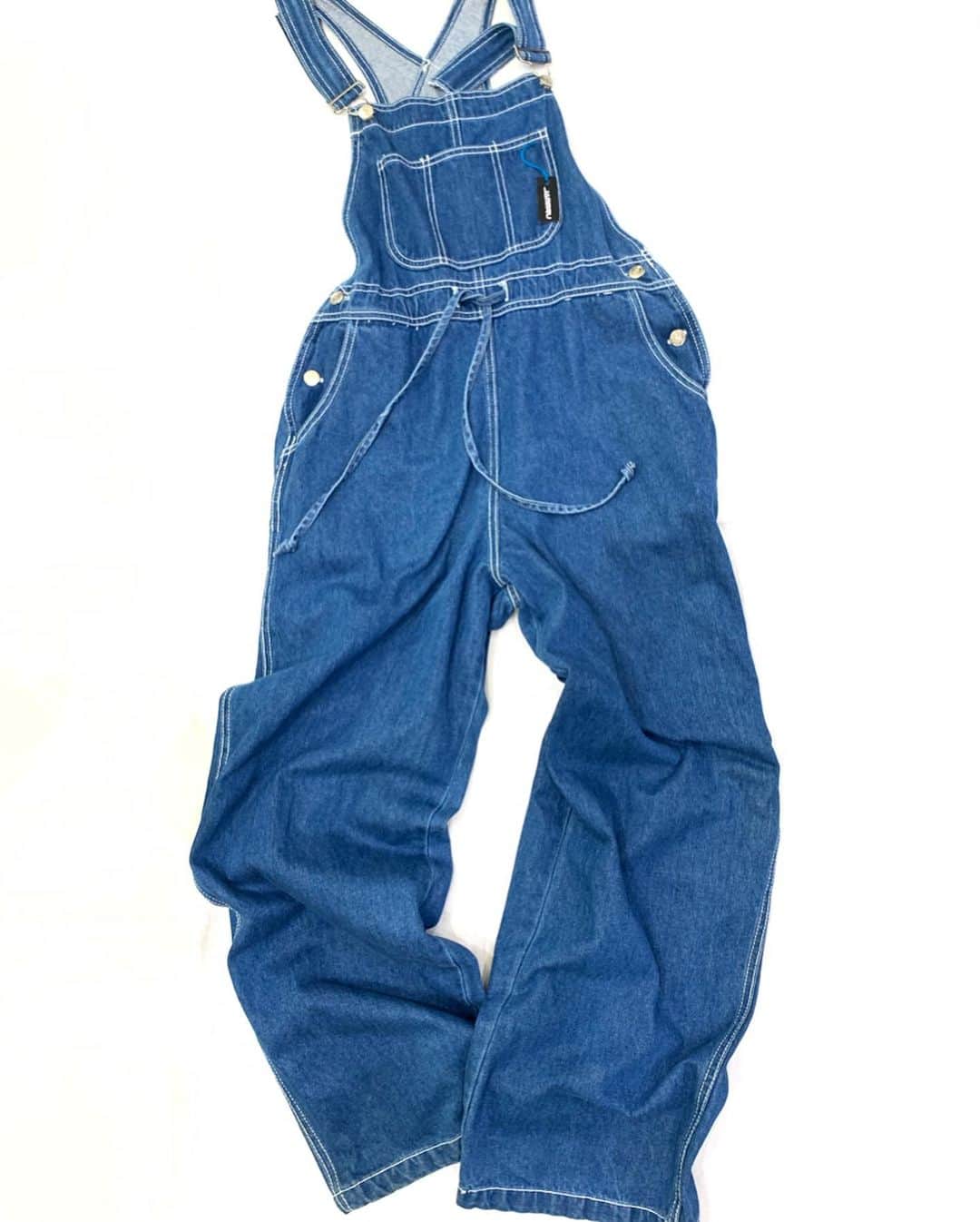 のインスタグラム：「Lady's overalls ¥6750+tax 全長 胸あてから裾 128cm 股下 75cm . 通販も可能です。 お問い合わせはお電話で承ります。 . #お問い合わせはお電話で承ります #jammru  #osaka  #fashion  #streetstyle  #streetfashion  #vtg  #vintage  #used  #usedclothing  #古着 #古着屋 #ファッション #70s #80s #90s#jammru_ladies #overalls」