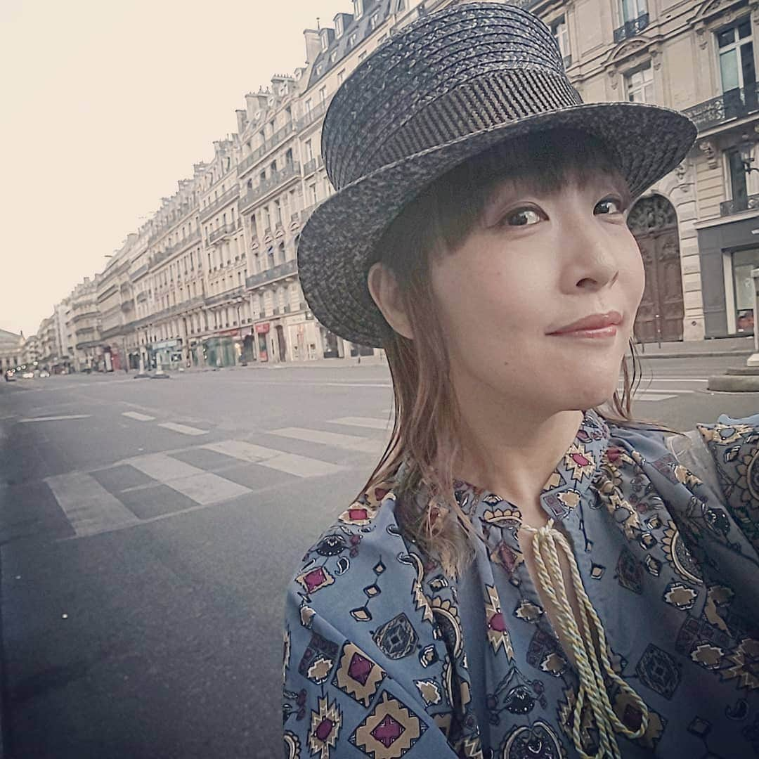 atsukoさんのインスタグラム写真 - (atsukoInstagram)「フランス観光🇫🇷」7月8日 16時29分 - angela_atsuko