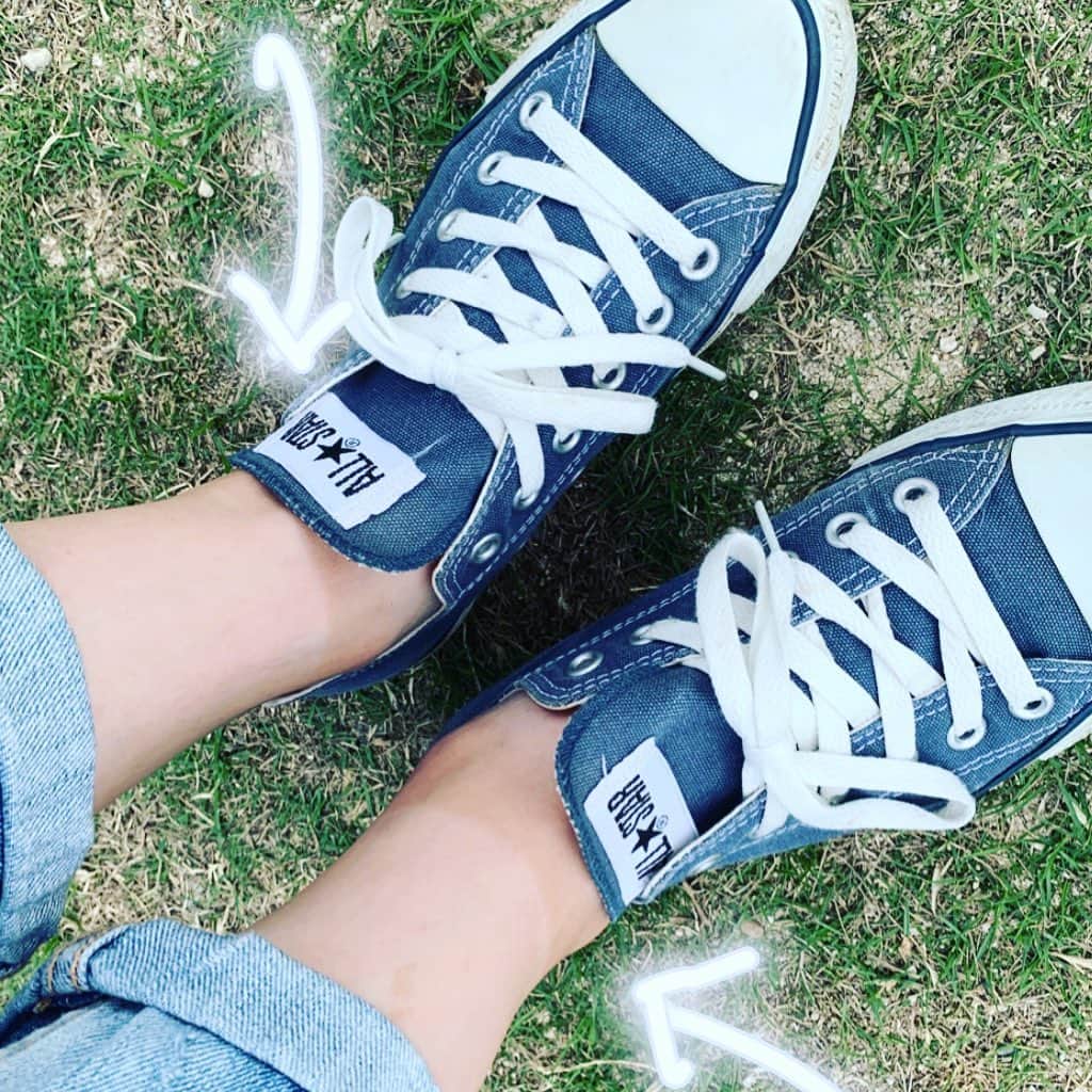 宮城麻里子さんのインスタグラム写真 - (宮城麻里子Instagram)「恥ずかしい日焼け😅 パンツの裾と靴下の隙間。 #油断した #隙間日焼け」7月8日 16時34分 - miyagimariko