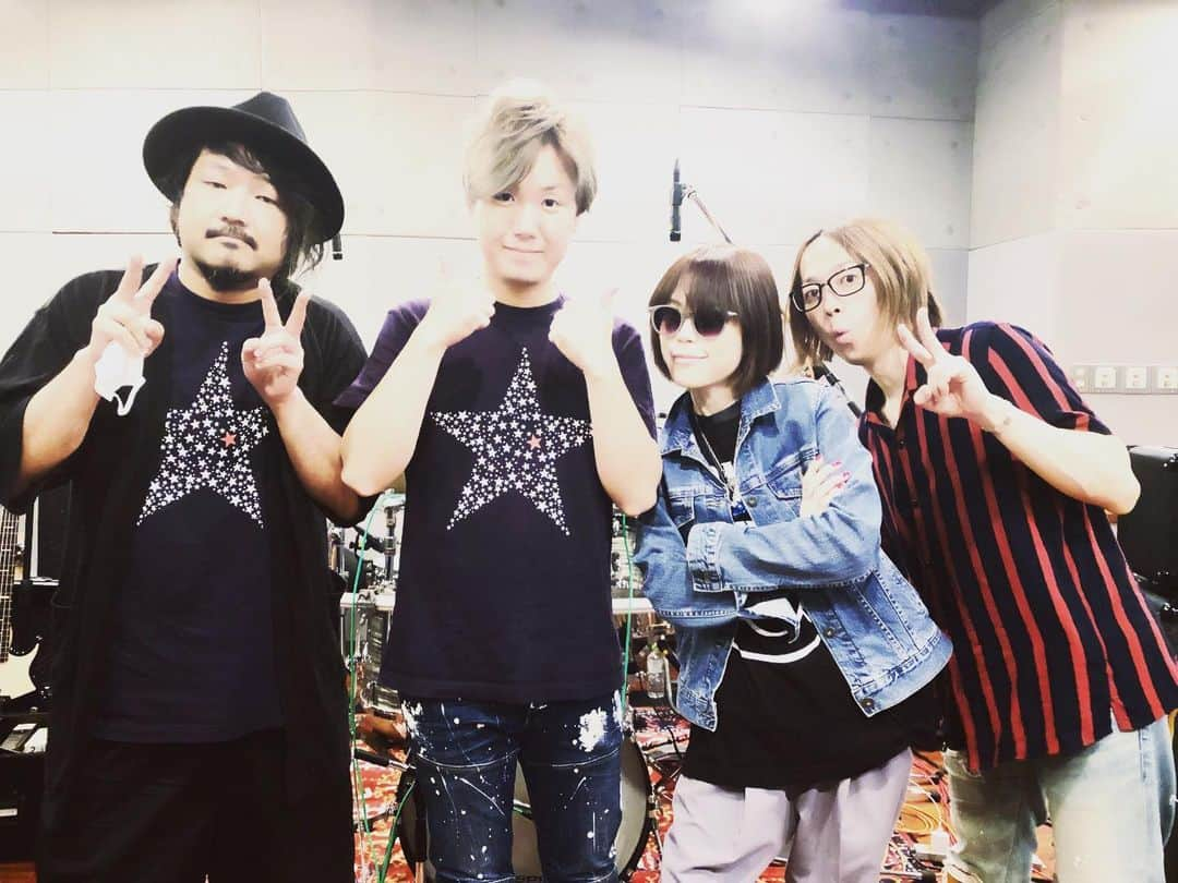 ナノさんのインスタグラム写真 - (ナノInstagram)「Next up, Sydney, Australia!! Are you ready to Rock On with me?! #SMASH #iloveanisong 🇦🇺🐨🦘」7月8日 17時11分 - nanonano_me