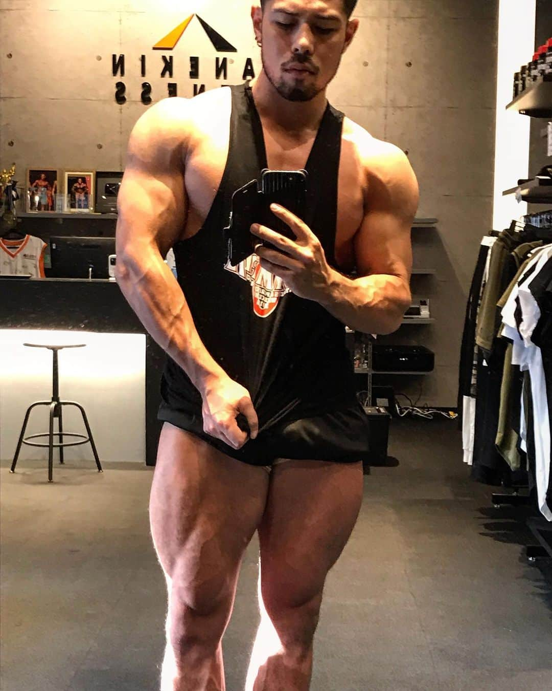 Kanekin Fitnessさんのインスタグラム写真 - (Kanekin FitnessInstagram)「9 weeks out.」7月8日 17時39分 - kanekinfitness