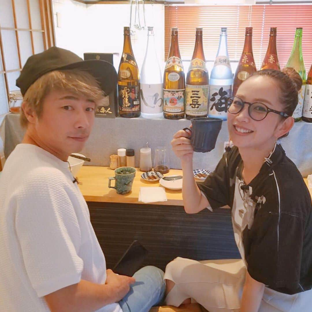 中上真亜子さんのインスタグラム写真 - (中上真亜子Instagram)「タイ土産の象さんをすぐに着てくれる優しさを持ったダムラさん🐘そんなダムラさんとのロンプク淳、今夜は那珂川でのツイッ旅後編です🍜 #ダムラさんの所以を是非」7月8日 18時34分 - maako_nakagami