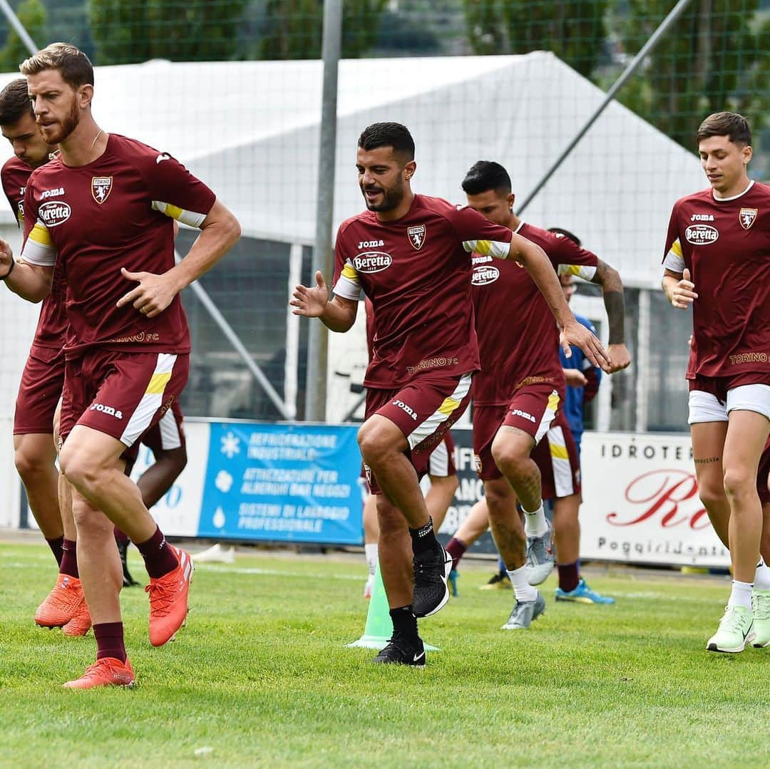 トリノFCさんのインスタグラム写真 - (トリノFCInstagram)「Primo allenamento andato ✅  #SFT」7月8日 18時47分 - torinofc1906