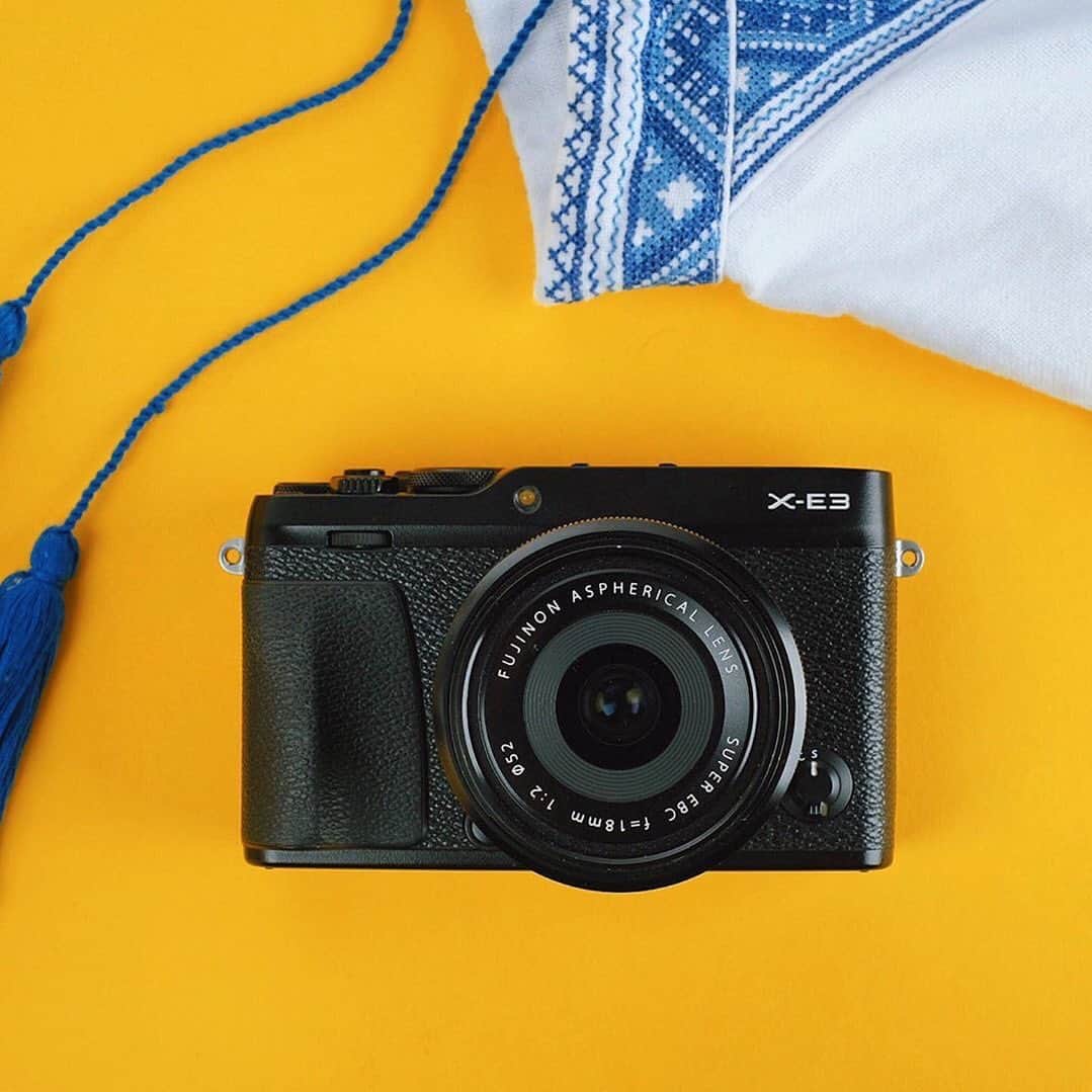 Fujifilm UKさんのインスタグラム写真 - (Fujifilm UKInstagram)「Ready to go shoot?  The X-E3’s premium exterior design, agility and functional beauty make it a mirrorless camera that is a pleasure to own and fun to shoot with! Do you agree?  Image credit: @fujifilmukraine  #Fujifilm #XSeries #XE3」7月8日 19時24分 - fujifilmuk