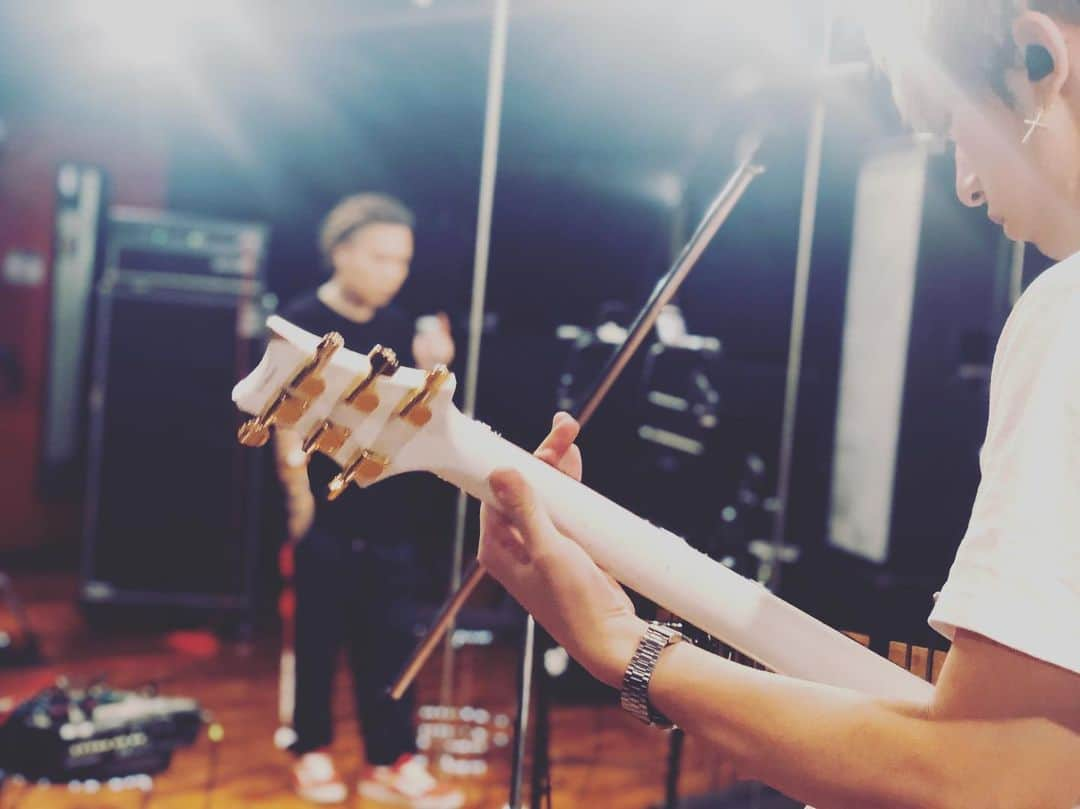 BACK-ONさんのインスタグラム写真 - (BACK-ONInstagram)「#reharsal」7月8日 19時31分 - back_on_jpn