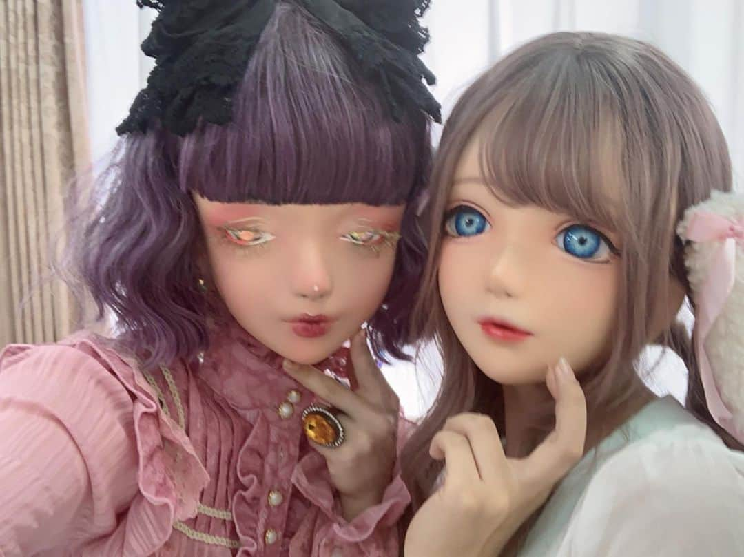 millnaさんのインスタグラム写真 - (millnaInstagram)「ツーショシリーズ💕 #ぬこじゃらしお茶会 . . . . #DOLLGALmillna #dollmask#ドール面#ドールマスク#dollmakeup#ドール#人形#balljointeddoll#bjd#球体関節人形#ロリータ#ロリータファッション#lolita#lolitafashion#娃娃#洛丽塔#ギャル#japan#撮影会#お茶会#teaparty#japan#日本#渋谷#shibuya#kawaiifashion#harajukufashion#harajukustyle」7月8日 20時00分 - mi_te_yo