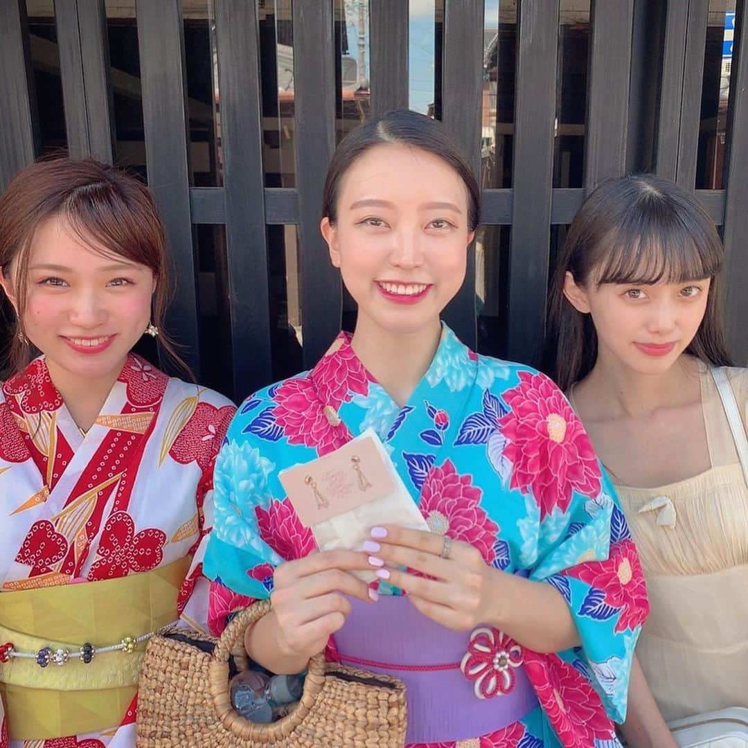 酒元麻衣（まいへー）さんのインスタグラム写真 - (酒元麻衣（まいへー）Instagram)「土曜日は犬山城デート🏯 私は何度も行ったことあるけどぽんは初めて😊まったり食べ歩きして帰りに神社巡りして帰りました♥︎城下町で親友のあみと初めましてのエステラに会いました🌷2人とも浴衣可愛かった♡ 日曜日は家の掃除して、夕方からペットショップ行ったり、、店内をいつも歩いてるカメ店長🐢寝てた😳 . . #犬山城#犬山城下町」7月8日 19時53分 - maihee