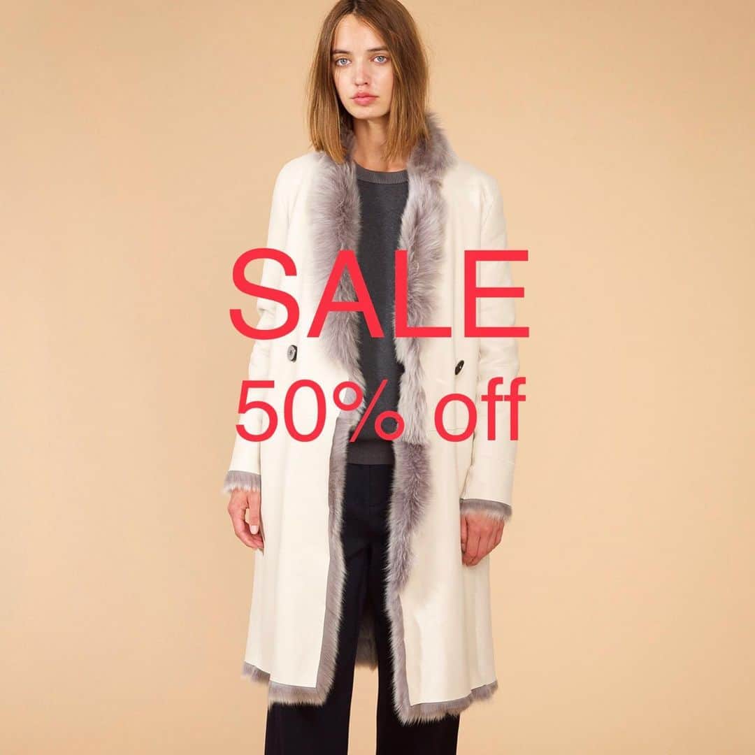 カールドノヒューさんのインスタグラム写真 - (カールドノヒューInstagram)「Our online Sale continues today... 50% off. Visit karldonoghue.com  #sale #fashion #leathercoat #shearling #luxury #luxuryshopping」7月9日 5時39分 - karldonoghue