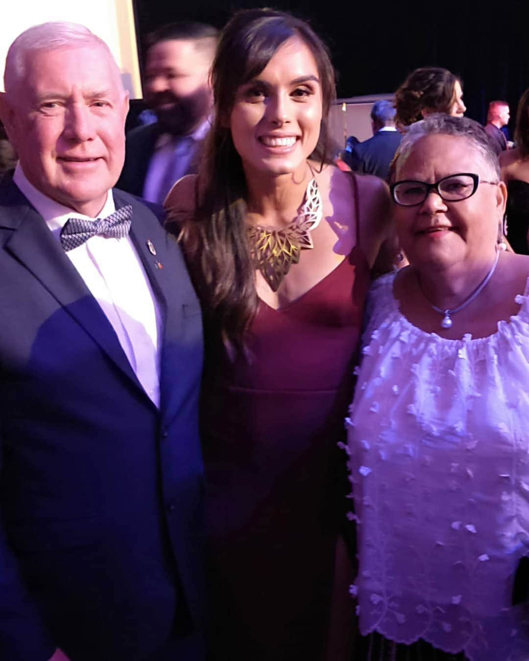 Angeline BLACKBURNさんのインスタグラム写真 - (Angeline BLACKBURNInstagram)「Happy NAIDOC Week all! ❤️💛🖤💚💙⚪This year's National NAIDOC Awards Ceremony was mint. Aside getting glammed up like a typical Leo ♌ , my favourite part of the night was reconnecting with everyone.  Half the time,  I am so far gone into the daily grind of work and training that I forget what's happening around me.  Athletics can be isolating (hell, most sports can be isolating). A lot of the time, I question what I am even doing?  Why I don't do the typical day-to-day stuff? Sometimes, I even feel inadequate or not talented enough to justify my life choices.  But each and everytime I reconnect back with my crew,  I feel the fire 🔥 being stoked and I get excited about being able to live a life I love.  Long story short, I am a reflection of my community.  #naidoc #naidocawards2019 #indigenous #aboriginal #canberra」7月9日 6時39分 - ang_blackburn