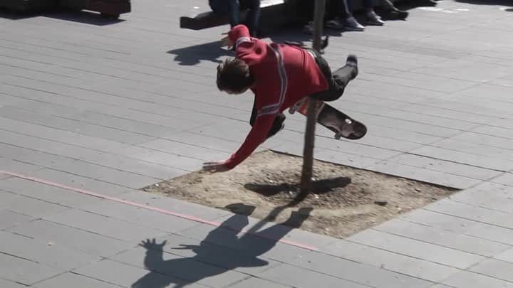 adidas Skateboardingのインスタグラム：「Bristol’s finest /// We officially welcome @mikearnoldeluxe to the squad with MIKE, an unpredictable edit filmed by Jacob Harris. Now playing on the #adidasSkateboarding YouTube channel. • 🎥 @jacobelliottharris | #MikeArnold」