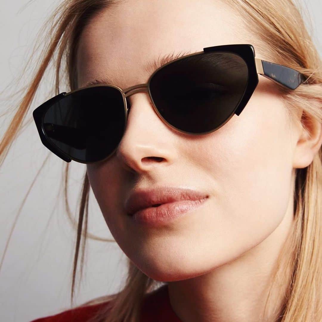 Meganさんのインスタグラム写真 - (MeganInstagram)「Zanzan GALA sunglasses. Handmade in Italy. Available at zanzan.co.uk  #サングラス #선글라스 #lunettes #occhiali #sunglasses #eyewear #handmadeinitaly #slowfashion #buybetterbuyless #zanzaneyewear #cateyes」7月8日 22時29分 - zanzan_domus