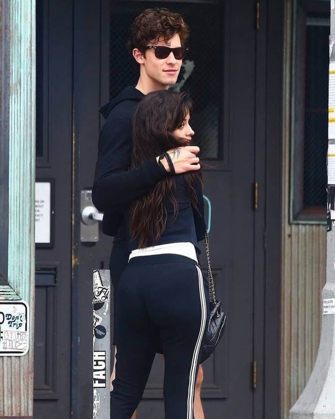 E! Onlineさんのインスタグラム写真 - (E! OnlineInstagram)「We know what Camila Cabello & Shawn Mendes did l̶a̶s̶t̶ this summer. Link in bio for more on their brunch date & tag the friend who needs to know *IT’S HAPPENING!!!!* (📷: Backgrid)」7月8日 22時59分 - enews