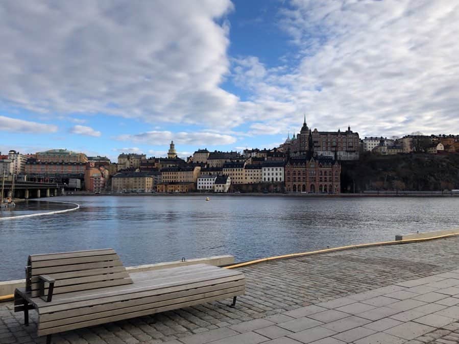 川口太一さんのインスタグラム写真 - (川口太一Instagram)「スウェーデンの投稿終わります。凄く自然が綺麗な所でまた訪れたい国だな。冬は寒いから春夏に来たいな。 アンデイッシュと以前合成でフィジカルコーチをしていたヨーランさんに会いに行った旅でした。出会いを大切に。 ではおやすみない。 #throwback #sweden #stockholm #travel #海外 #出会い #ご縁 #英語 #英語学習」7月8日 23時06分 - k.taichi20
