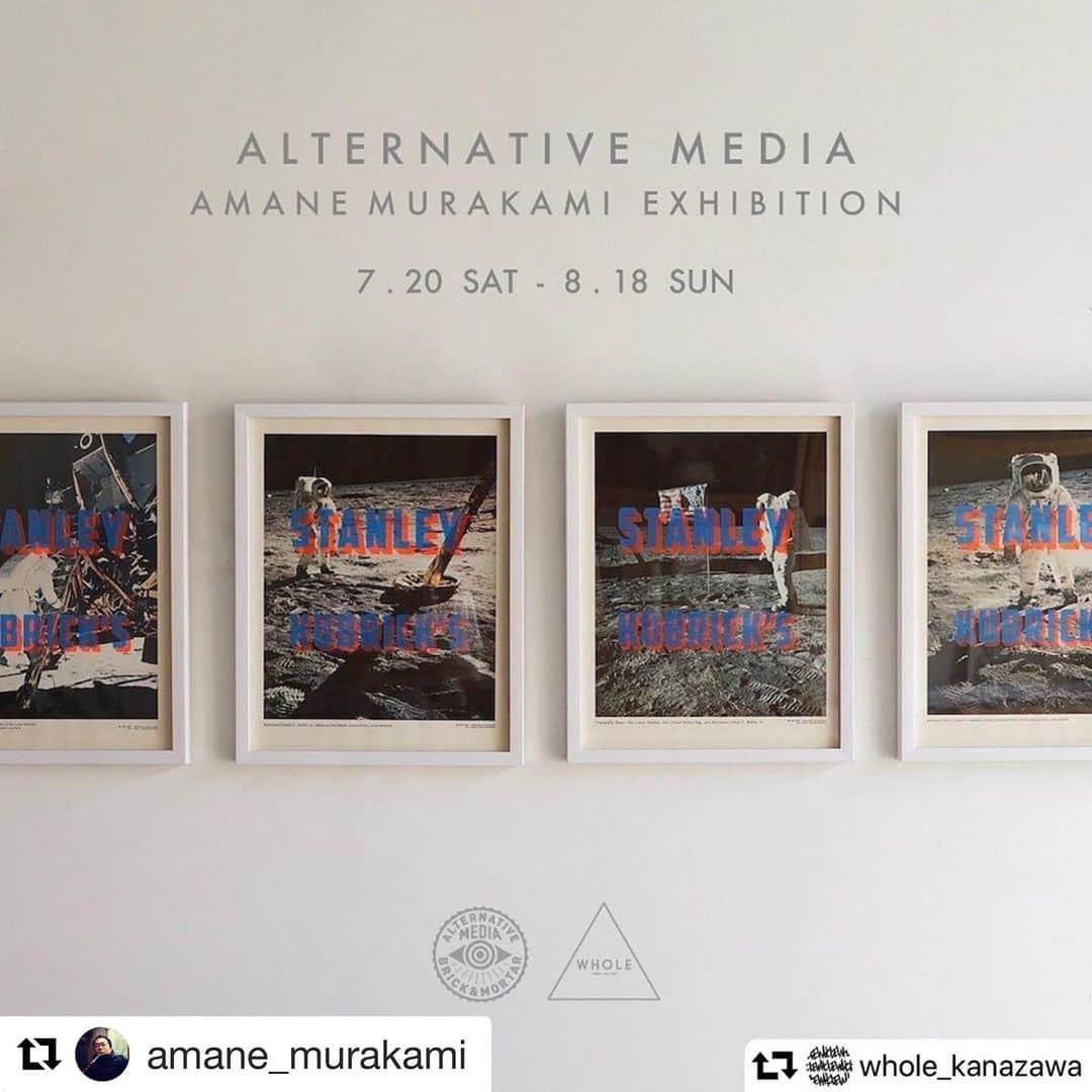 のインスタグラム：「先日のイベントでは柔術着をベースに素晴らしいアートワークを展示してくださった村上周さんの個展が金沢開催です。お近くの方は是非！！ #Repost @amane_murakami with @get_repost ・・・ 次は金沢WHOLEです。 よろしくお願いいたします。グッズも追加予定！ . . #repost @whole_kanazawa ・・・ 7/20(土)より、アーティスト 村上周氏の個展「ALTERNATIVE MEDIA」を開催します。  古い新聞や雑誌にウィットに富んだ"ひと言"をオーバーペイントするワード・アート「ALTERNATIVE MEDIA」。 １年半ぶり2度目の開催となる本展では、今年50周年を迎え今もなお世界中で様々な説が取り沙汰されているアポロ11号月面着陸にスポットを当てた一連の作品をはじめ、村上氏が近年手がけた作品を展示販売します。  ジョークとも取れ、核心をついているともいえる言葉は、虚偽や隠蔽などの情報操作が蔓延するメディアへの揶揄であり、同時にシニカルなユーモアも感じさせます。  個展のスタートは、アポロ11号が月面に着陸した7月20日。あの人類初の偉業の真相とは、、 壮大なファンタジーであり、真実の断片でもある陰謀論や都市伝説に鋭く切り込む村上 周氏の視点は一体どこを見据えているのか。 歴史の闇に埋もれた本質が垣間見えるかもしれません。 この機会にぜひご来場ください。  ALTERNATIVE MEDIA AMANE MURAKAMI EXHIBITION 会期：7/20(土) - 8/18(日)  会場：WHOLE  #alternativemedia #amanemurakami #exhibition #村上周 #個展 #アート #都市伝説 #陰謀論 #アポロ11号」