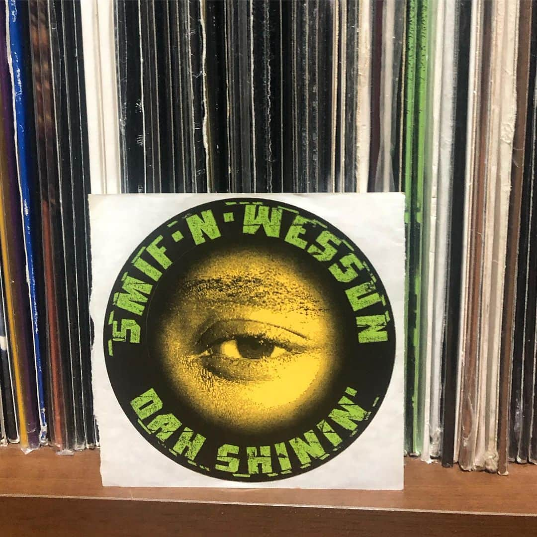 DJ SANCONさんのインスタグラム写真 - (DJ SANCONInstagram)「Sticker Collection. Smif-n-Wessun a.k.a.Cocoa Brovaz  ステッカーコレクション 37  #DuckDown  #smifnwessun  #スミフンウエッスン #CocoaBrovaz #hiphop #hiphopstickers  #90s #90ssticker  #90shiphop #StickerCollection  #hiphopSticker #hiphopステッカー #hiphopステッカーコレクション  #djsancon #djサンコン」7月8日 23時17分 - djsancon