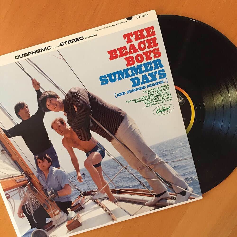 ブライアン・ウィルソンさんのインスタグラム写真 - (ブライアン・ウィルソンInstagram)「This week in 1965, The Beach Boys released "Summer Days (And Summer Nights!!) Produced by Brian, the album was a huge hit and contained the classics "California Girls," "Help Me, Rhonda," "Salt Lake City" and "Let Him Run Wild.” #1965 #thebeachboys #summerdays #summernights #californiagirls #helpmerhonda #lethimrunwild #california」7月8日 23時18分 - brianwilsonlive