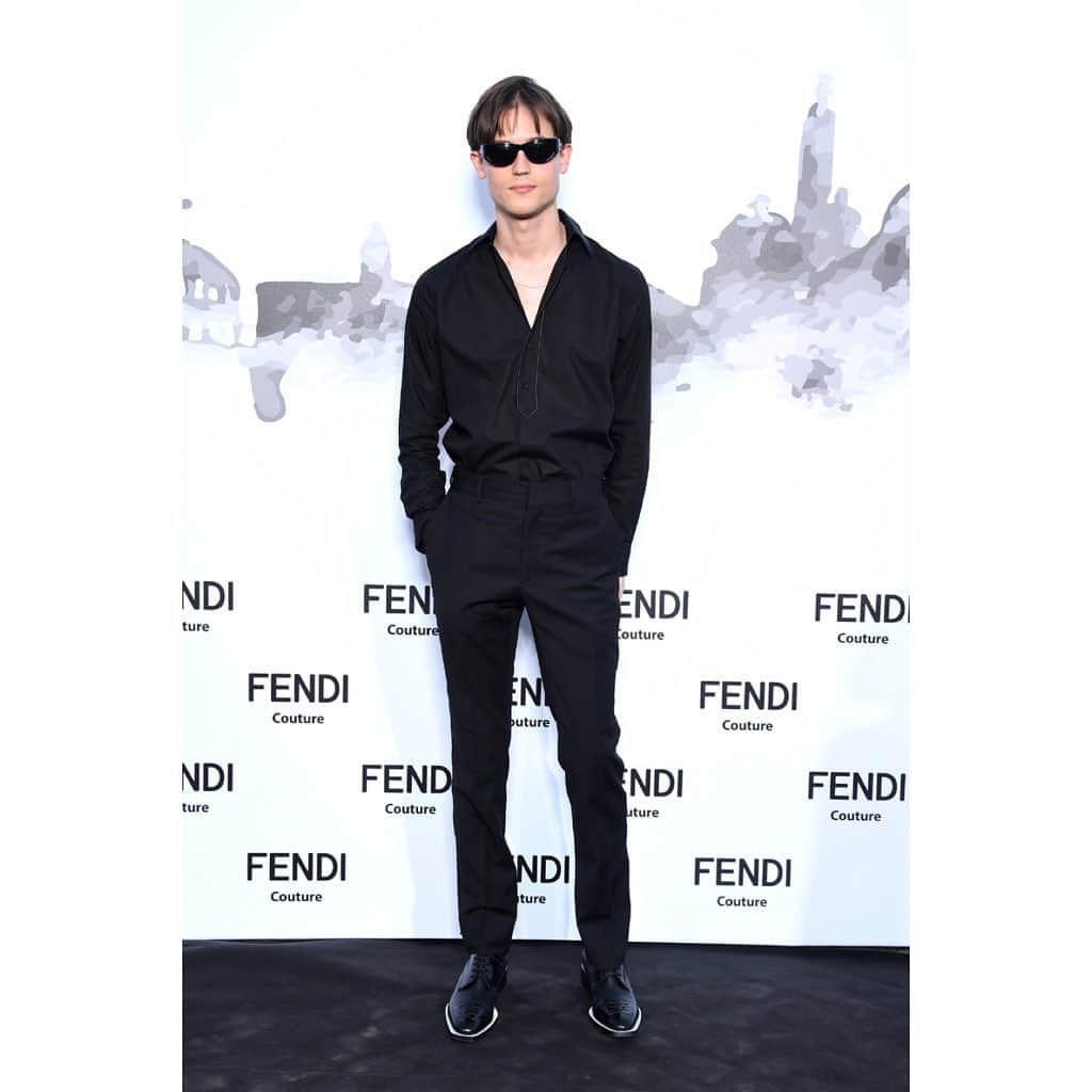 Fendiさんのインスタグラム写真 - (FendiInstagram)「Christian Coppola attended the #FendiCouture fashion show at Rome’s Venus Temple. #FendiFriends #TheDawnOfRomanity」7月9日 0時08分 - fendi