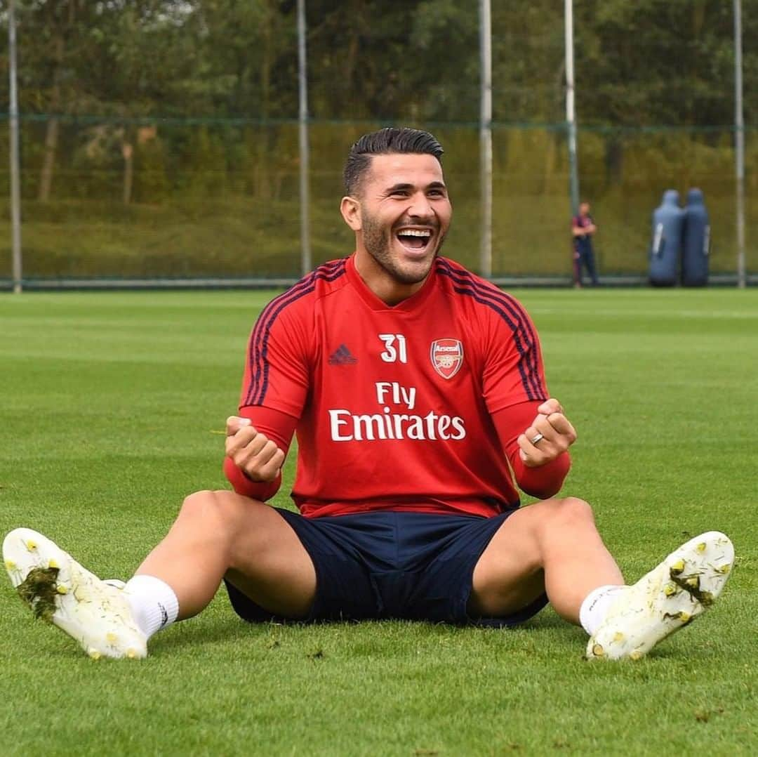 アーセナルFCさんのインスタグラム写真 - (アーセナルFCInstagram)「Good to be back, @seadk6? 😁⁠ ⁠ #training #Arsenal #AFC #SeoKol #Kolasinac #preseason #preparation」7月9日 0時55分 - arsenal