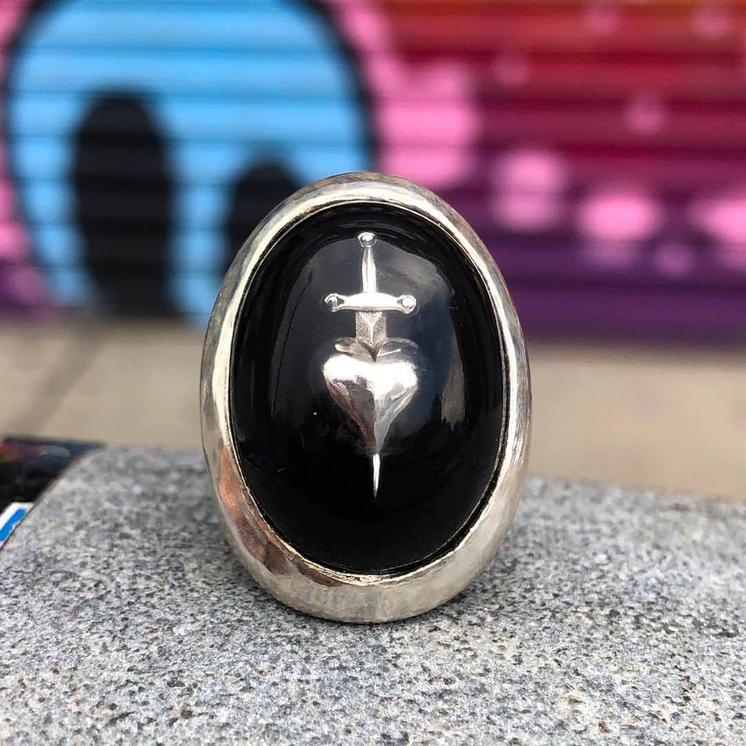 のインスタグラム：「The Sword in the Stone...」