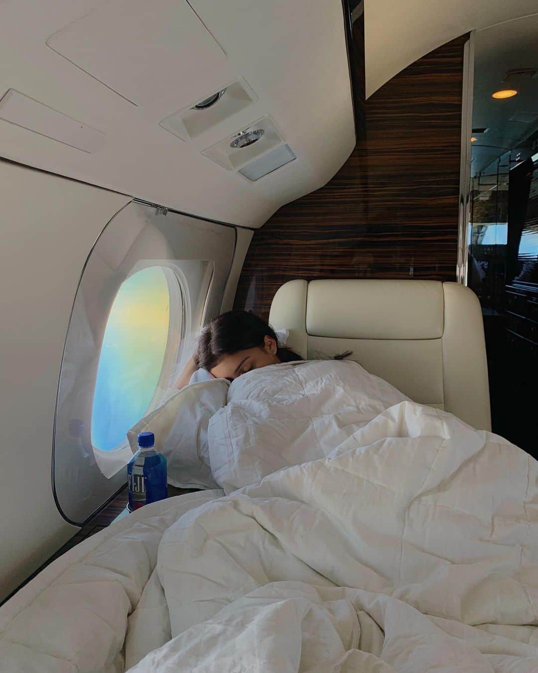 のインスタグラム：「we’re going on a trip in our favorite rocket ship」