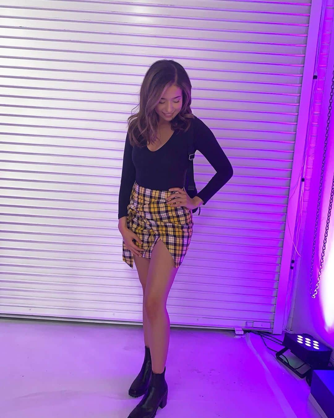 Pokimaneのインスタグラム：「purple face baby 💜」