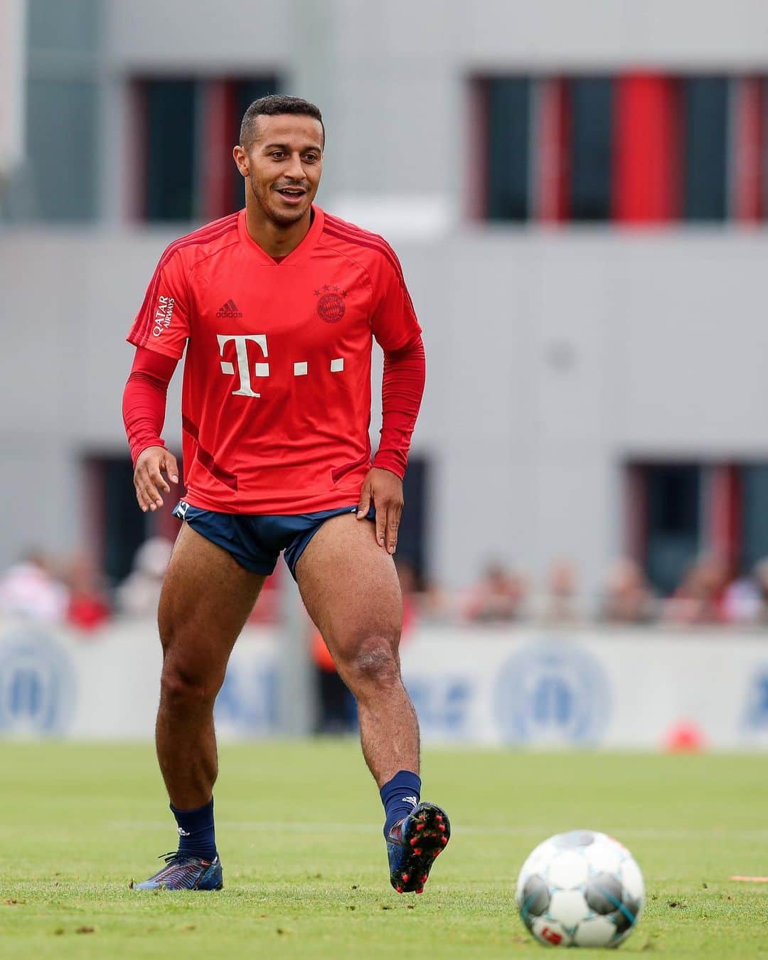 ティアゴ・アルカンタラのインスタグラム：「Ready for a new chapter ⚽️」