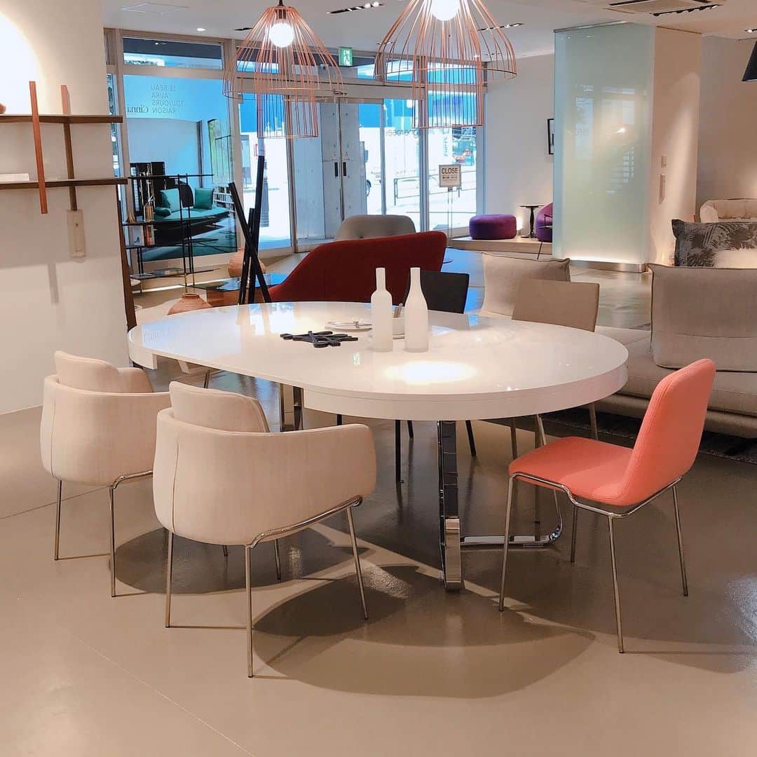 ligne roset shopのインスタグラム