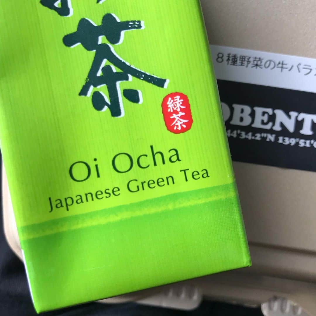 坂崎タケシのインスタグラム：「Oiて笑。パワハラかよ」
