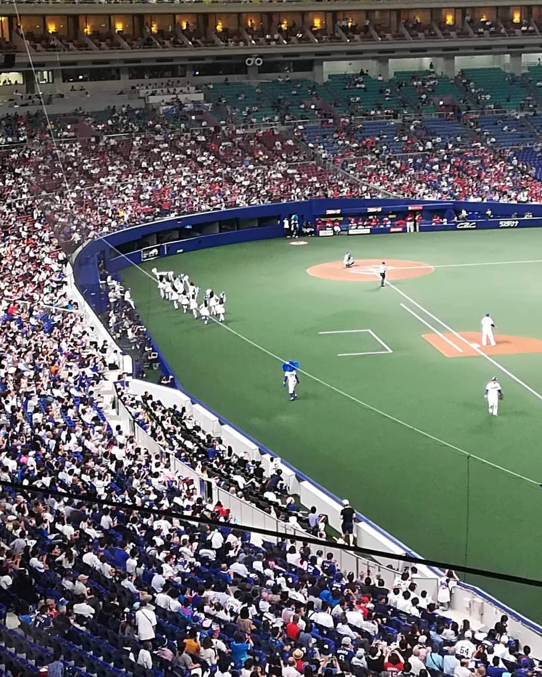 彦坂まなみさんのインスタグラム写真 - (彦坂まなみInstagram)「* グランパス⚽からのドラゴンズ⚾ 昨日はナゴヤドームへ💟 中日vs広島戦見に行って来たよー🚩 * 野球観戦は今年２回目！ 見事ドラホーでした＼(^-^)／ グランパスもグラホーしてほしい🌌🙏 * 楽しかった～🙆 やっぱり地元愛だわ💟 でら名古屋すきだわ💟💟 * * #愛知 #名古屋 #中日ドラゴンズ #ドラゴンズ #中日 #ナゴヤドーム  #どらほー #野球 #野球観戦 #スポジョ #スポーツ観戦 #名古屋愛 #地元愛 #nagoya #aichi #dragons #nagoyadome」7月9日 15時41分 - ma7am1