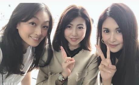 越野矢素子さんのインスタグラム写真 - (越野矢素子Instagram)「今、成田空港です✈️ いよいよラスベガスに出発です！ 世界大会楽しんで来まーす😊✌️ この日まで沢山の皆様に応援サポート頂き 自分1人じゃないと温かい気持ちと心強い気持ちを胸に頑張って参ります❣️ #ミセスミズジャパンアース #世界大会#成田空港#出発」7月9日 16時05分 - loversyaso