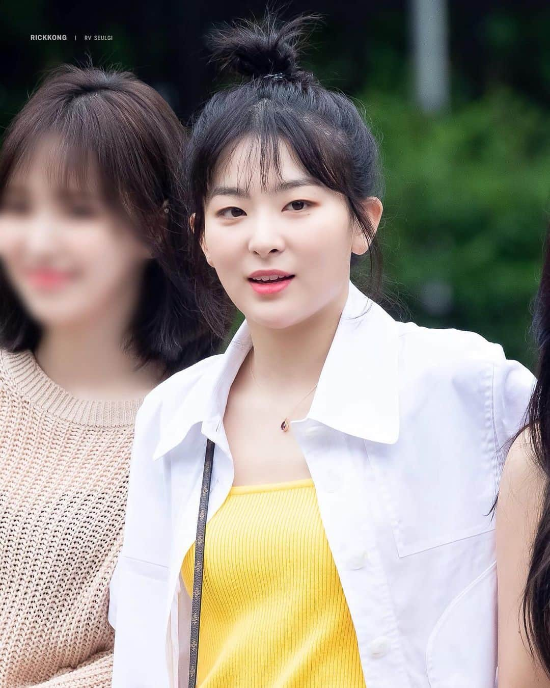 スルギさんのインスタグラム写真 - (スルギInstagram)「SEULGI - KBS Music Bank #REDVELVET #레드벨벳 #SEULGI #슬기 #🐻」7月9日 8時00分 - kristiandawal29