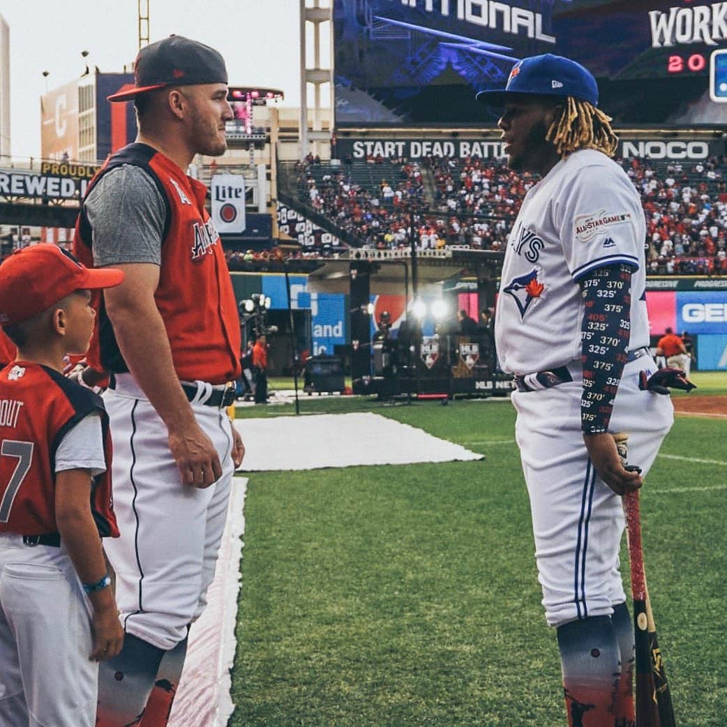 MLBさんのインスタグラム写真 - (MLBInstagram)「Patience you must have, young Vladawan.」7月9日 8時53分 - mlb