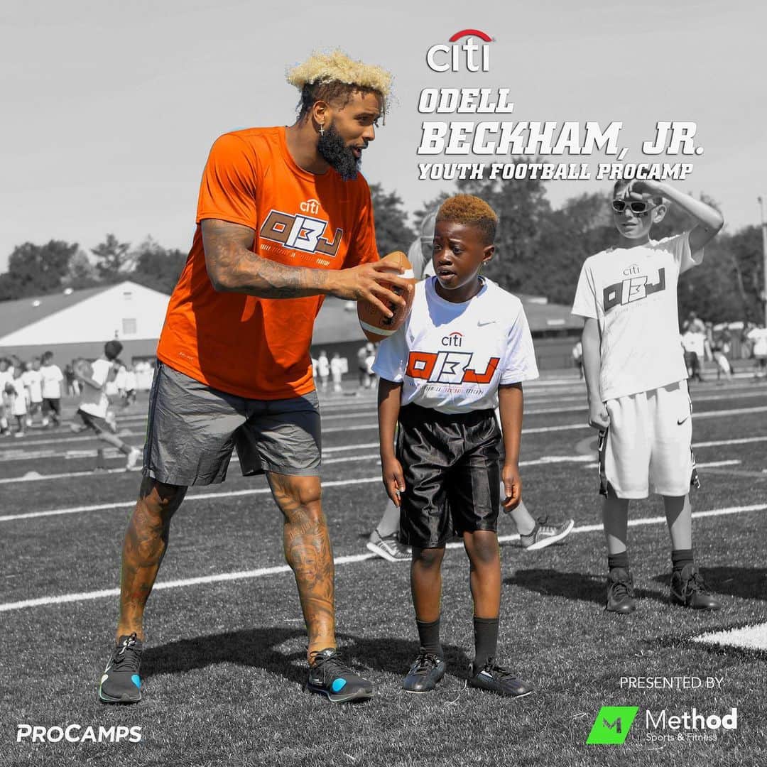オデル・ベックハン・ジュニアのインスタグラム：「Cleveland, it’s almost time for my @Citibank Youth Football @ProCamps presented by @TheMethodSports! Secure your spot by clicking the 🔗 in my bio #CloserToPro #TheLand 🔥」