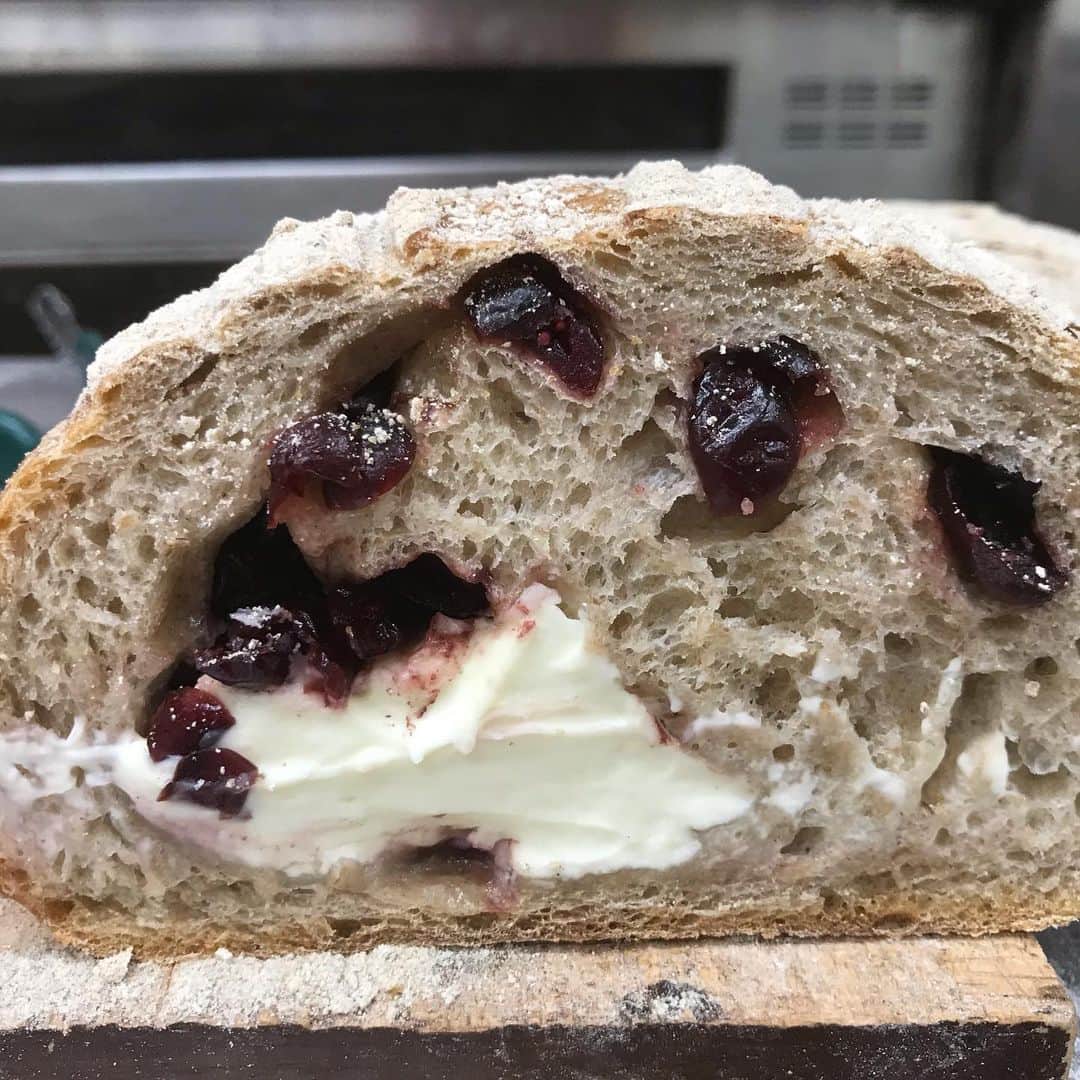 魔女菅原のグルメインスタ