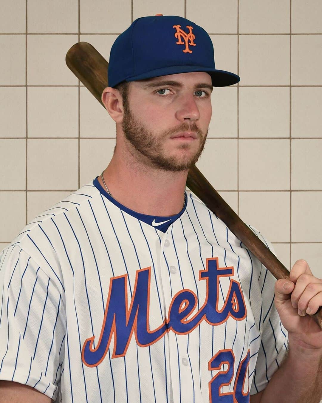 ニューエラ・キャップのインスタグラム：「Congrats to #NewEraCap Ambassador Pete Alonso on winning the 2019 Home Run Derby!」