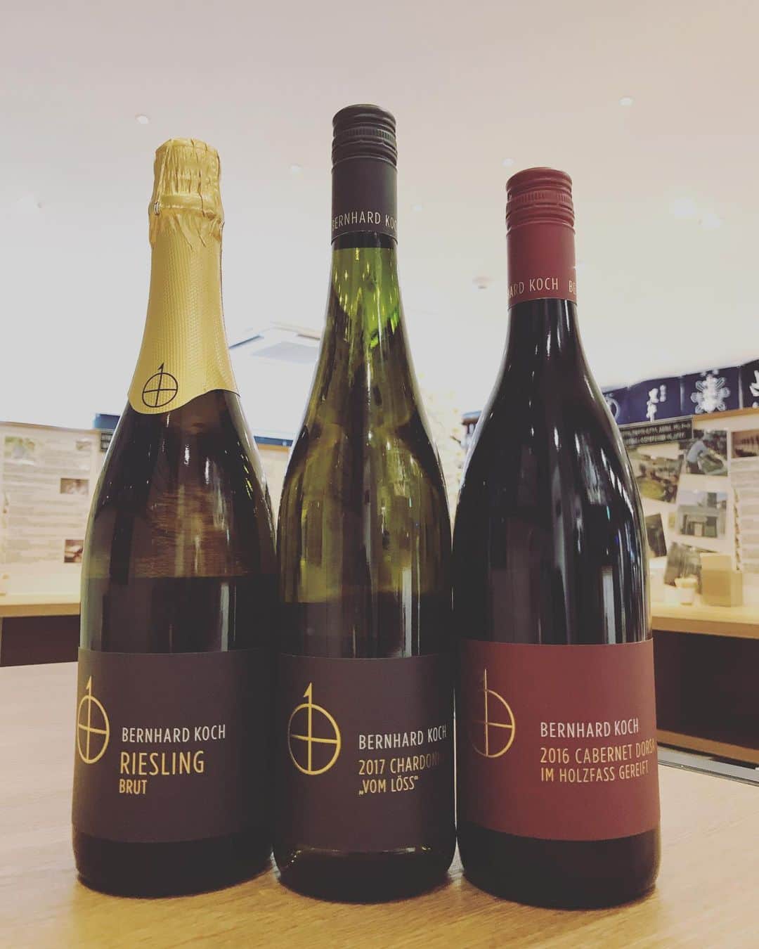 鈴木酒販神田店 〈日本酒とワインの専門店〉のグルメインスタ