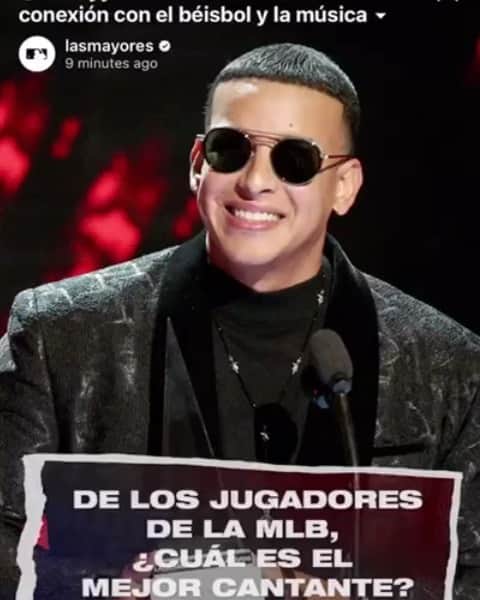 ホセ・レイエスのインスタグラム：「Déjame Josear este  ft como un tigueron @daddyyankee tag para el boss 😂🏃🏿‍♂️」