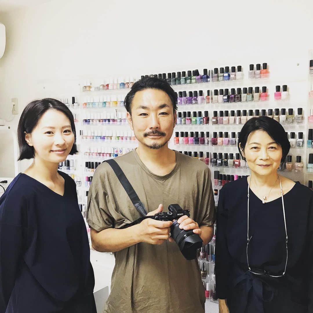 宇田川大輔さんのインスタグラム写真 - (宇田川大輔Instagram)「本日の職場。#photographer  #nailvenus #ネイルヴィーナス  #8月9日発売」7月9日 12時46分 - udagawadaisuke