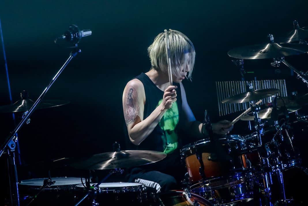 ナカヤマシンペイさんのインスタグラム写真 - (ナカヤマシンペイInstagram)「ROCK AX 1 photo by @vizkage  #drum #drummer #straightener #ストレイテナー」7月9日 13時09分 - shinpei_nakayama