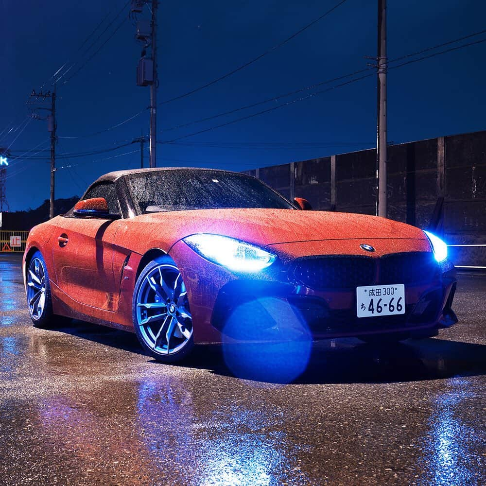 BMW Japanさんのインスタグラム写真 - (BMW JapanInstagram)「. 闇夜に佇む至高のロードスター、ニューBMW Z4。 . 躍動的なシルエットと情熱的なサンフランシスコ・レッドは、見紛うことなき存在感を放つ。 . Photo by @andrewgoldie . #Z4 . #BMW #駆けぬける歓び #BMWJapan #BMWWorld #BMWPost #BMWgram #BMWlovers #BMWlife #BMWlove #BMWforlife #BMWcar」7月9日 14時00分 - bmwjapan