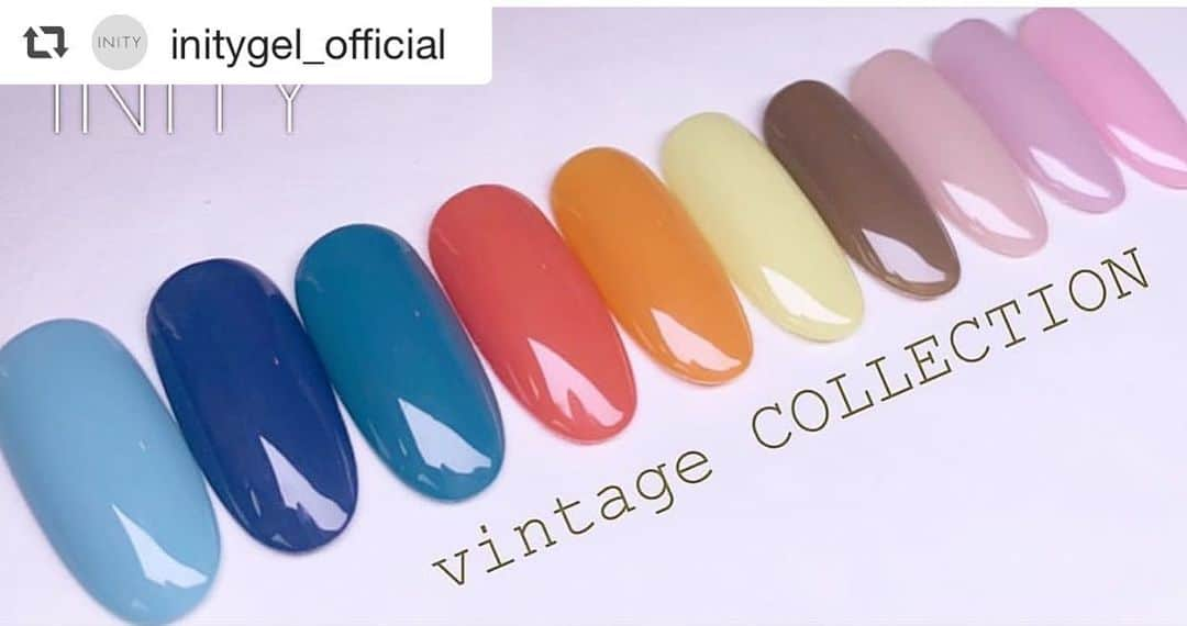 ネイルショップTATさんのインスタグラム写真 - (ネイルショップTATInstagram)「#repost @initygel_official via @PhotoAroundApp  #Repost @nailsalon_enfini with @get_repost ・・・ vintage COLLECTION* INITYGELから新色が発売されます！ ・ 大人なくすみカラーで、程よい透け感がたまりません。 グラデーションやニュアンスアートにもおすすめです。 ポプリコレクションに似た塗り心地で塗布量を変えていただくことでお好みの濃度で楽しめます。 ・ ・ vintage COLLECTION 全10色 ◇オールドローズ/VI-01S ◆モーヴピンク/VI-02S ◇ミルクティー/VI-03S ◆ダークオリーブ/VI-04S ◇ピスタチオ/VI-05S ◆マスタード/VI-06S ◇ビターオレンジ/VI-07S ◆サックスブルー/VI-08S ◇ヴィンテージデニム/VI-09S ◆クラウドスカイ/VI-10S ・ ・ 7/14.15開催のANF先行発売。 7/19から全国のTAT各店舗またはオンラインショップにて一般発売, ※一部店舗除く ・ ・ #gelnail#nailart#ネイル#ネイルアート#ジェルネイル#ジェルアート#ネイルデザイン#手描きアート#ジェル#美甲#指甲#ネイルサロン#nailsalon#instanail#札幌#enfini#アンフィニ#젤네일#네일#大人ネイル#nailist#オフィスネイル#トレンドネイル#春ネイル#initygel #アイニティジェル#ヴィンテージコレクション#夏ネイル」7月9日 14時23分 - nailshoptat