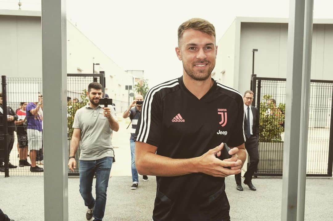 アーロン・ラムジーさんのインスタグラム写真 - (アーロン・ラムジーInstagram)「😁 #juventus」7月10日 0時31分 - aaronramsey