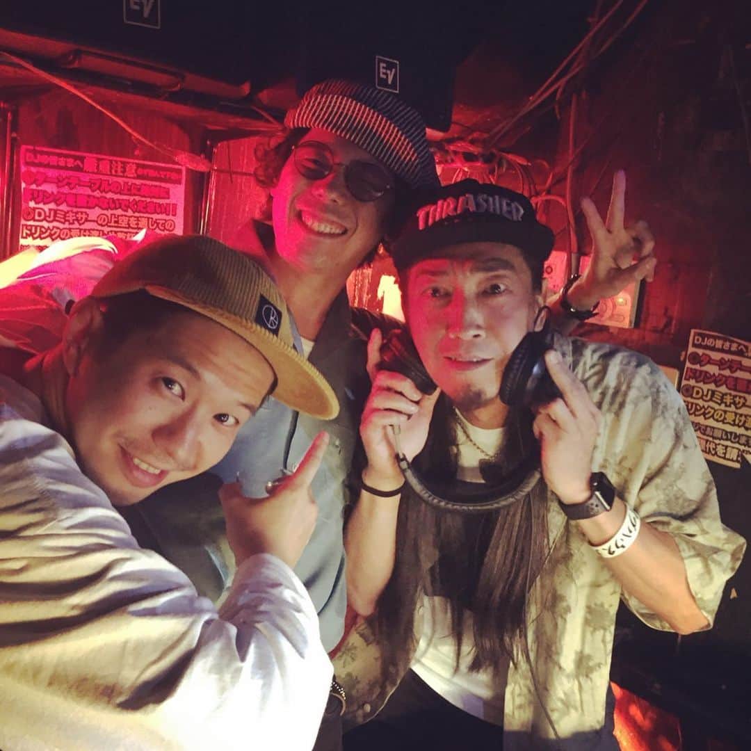 のインスタグラム：「三宿WEB楽し！ Keishi Tanaka&TAXMAN& Kohki君♪  #keishitanaka #taxman #thebawdies #brahman」