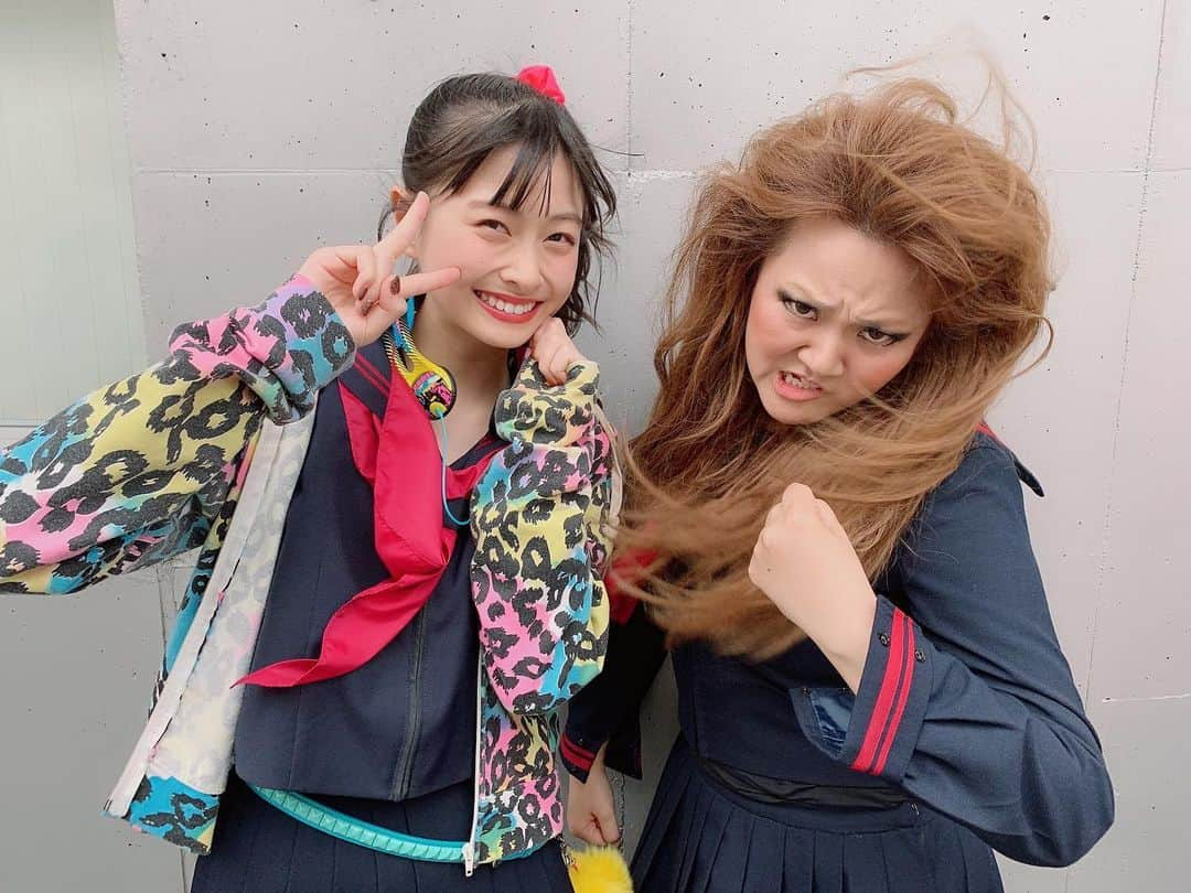 なちゅさんのインスタグラム写真 - (なちゅInstagram)「赤ちゃんみたいはなちゃーん😍😍😍かわいぃかわいいよ はなちゃん💓🥰 もう産んだようなもんだよ‪w  #松岡はな #まつおかはな #HKT48 #チームTII #themusicday2019 #AKB48 #ツッパリメドレー #ダンス #矢神久美 #SDN48 #マジすか学園 #マジスカロックンロール #ありがとう💓  #鬼塚だるま #勝利の手羽先 #THEMUSICDAY2019  #岡田奈々 優子 大島優子  #小栗有以 敦子 前田敦子  #瀧野由美子 サド 篠田麻里子  #白間美瑠 シブヤ 板野友美  #須田亜香里 ゲキカラ 松井玲奈  #岡部麟 トリカゴ 小嶋陽菜  #田中美久 ネズミ 渡辺麻友  #坂口渚沙 みゃお 宮崎美穂  #松岡はな ダンス 矢神久美  #柏木由紀 ブラック  #松井珠理奈 センター  #向井地美音 オリジナルキャラクター 総監督 #SDN48 なちゅ  #AKB48 #マジスカロックンロール #日テレ #ツッパリメドレー #マジすか学園」7月10日 1時16分 - nachudesu1223