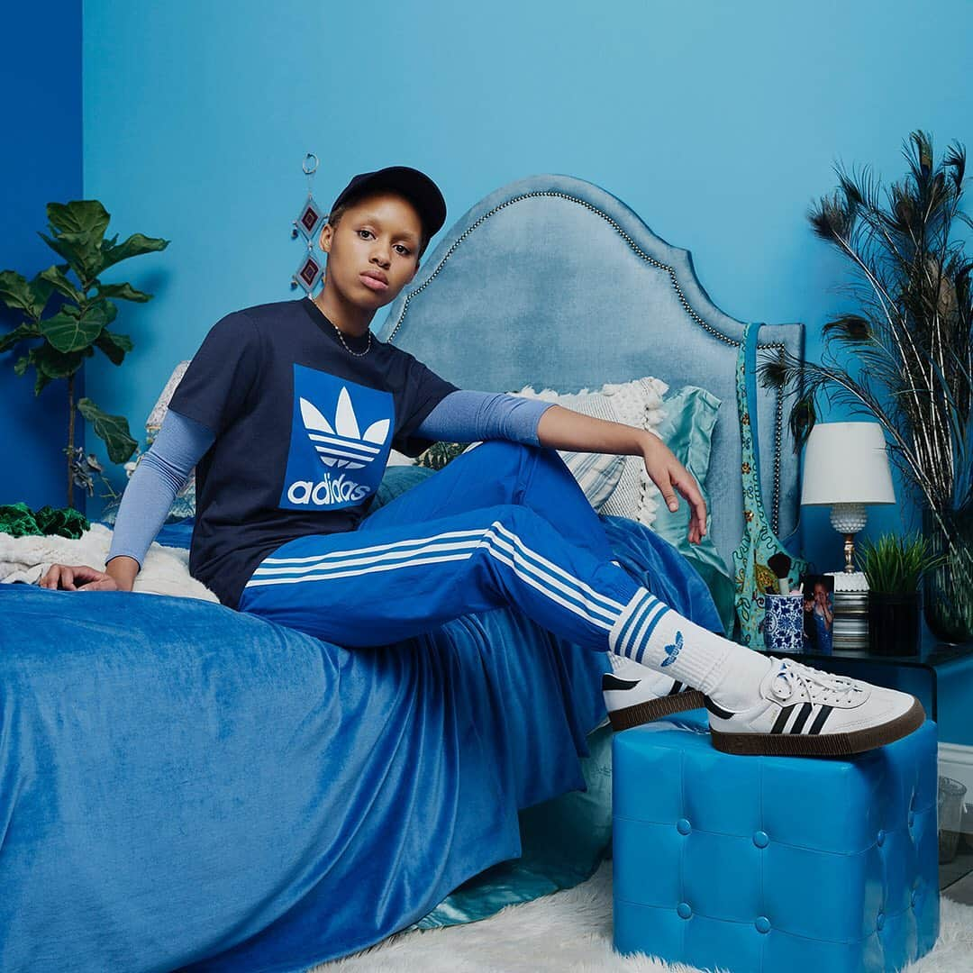 adidas Originalsさんのインスタグラム写真 - (adidas OriginalsInstagram)「Classic #ADICOLOR apparel and accessories, reimagined for now. Tap to shop now. . See more at adidas.com/adicolor.」7月9日 16時49分 - adidasoriginals