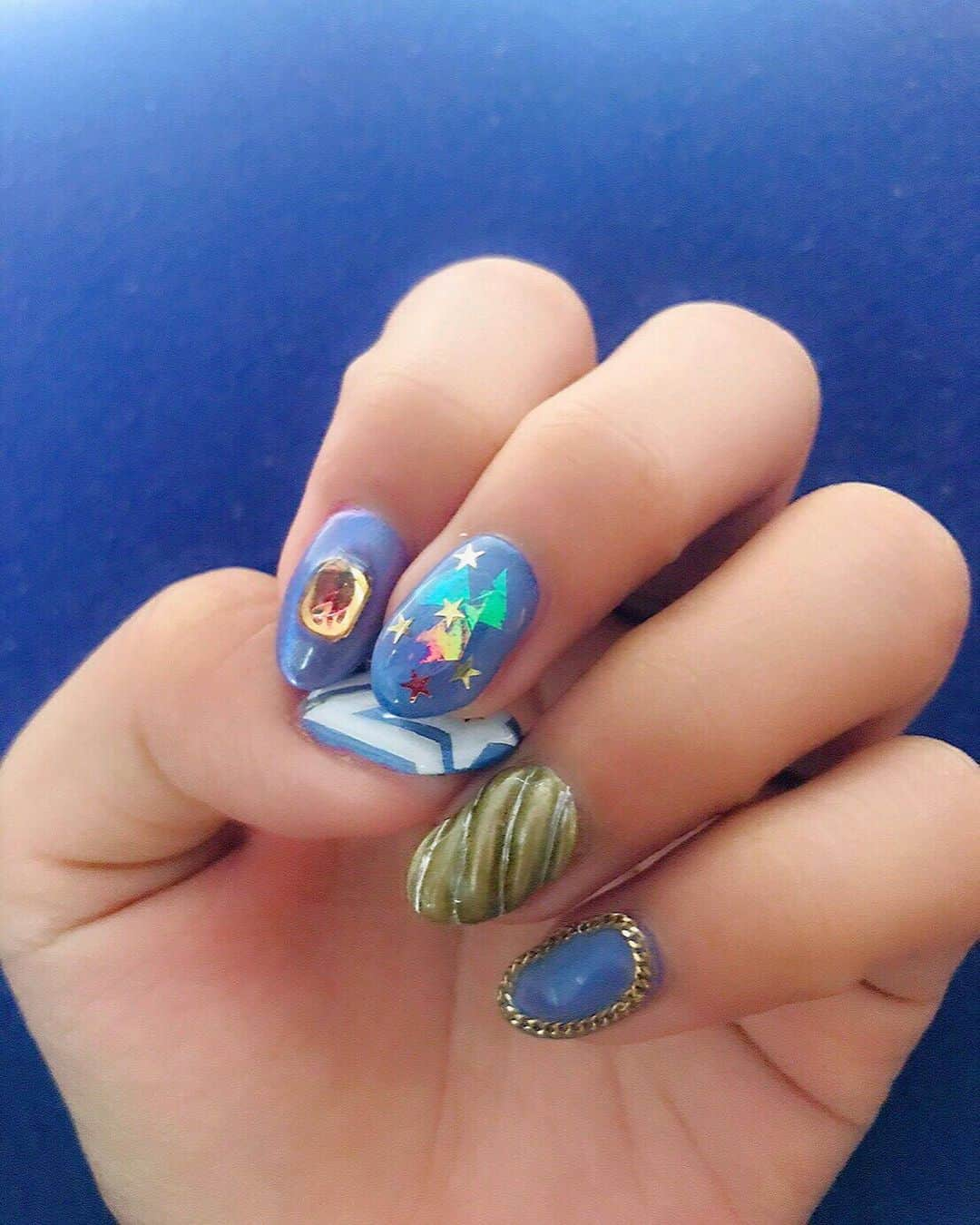 Beverlyさんのインスタグラム写真 - (BeverlyInstagram)「💅💜🤩 #Beverly #ビバリー #ビバコーン #ネイル #nail #nailart #ジェルネイル #ネイルアート #nails #夏ネイル #naildesign #ネイルデザイン #gelnail #instanails #nailstagram #夏 #ジェル #art #summer」7月9日 17時36分 - beverly_official_