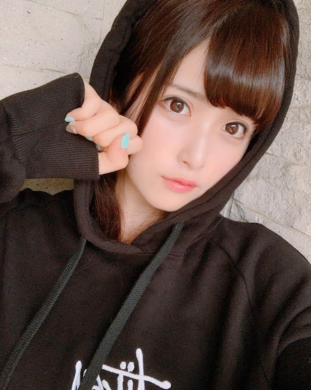 佐倉みきさんのインスタグラム写真 - (佐倉みきInstagram)「👾🎱 #パーカー #パーカー女子 #hoodie #stussy #black #instalike #fashion」7月9日 17時54分 - sakura_miki96